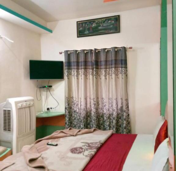 בית מלון כפרי Amar Palace