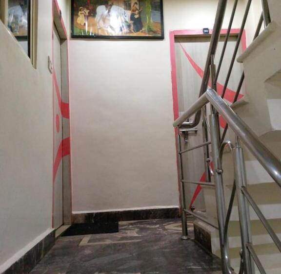 בית מלון כפרי Amar Palace