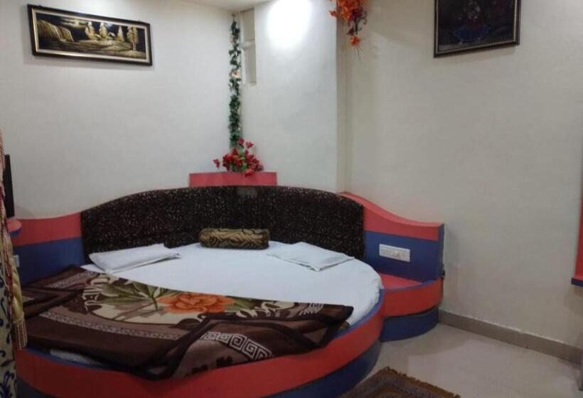 בית מלון כפרי Amar Palace