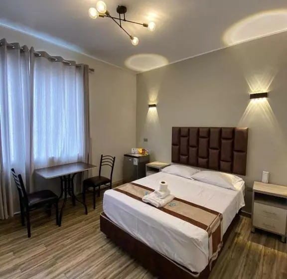 هتل Ciudad Del Sol Hostel