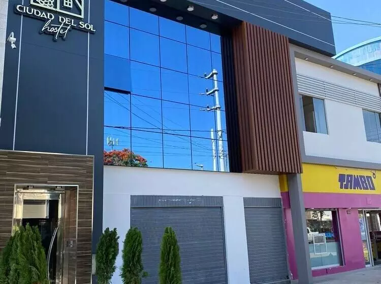 هتل Ciudad Del Sol Hostel
