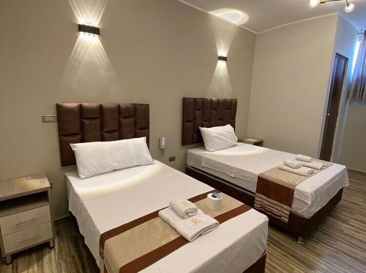 فندق Ciudad Del Sol Hostel