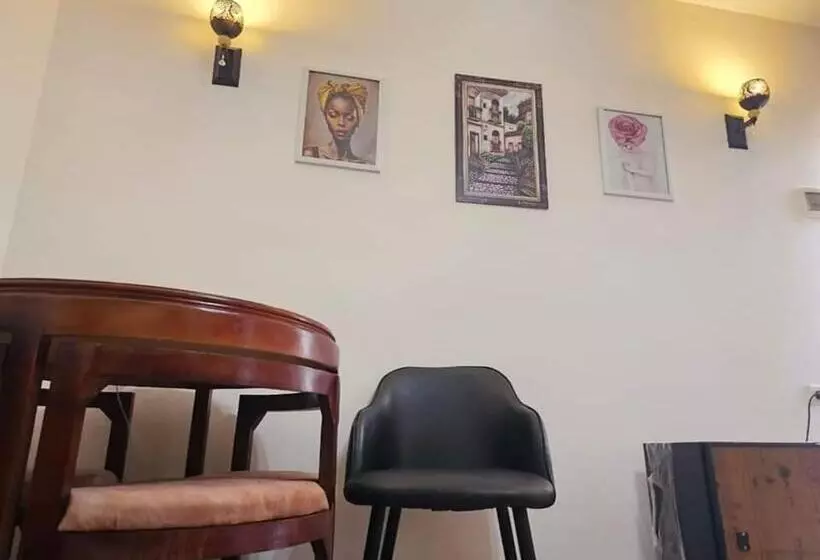 هتل Golden Zone