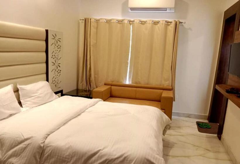 هتل Green Mint Jammu