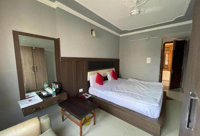 هتل Himgiri Pakki Daki