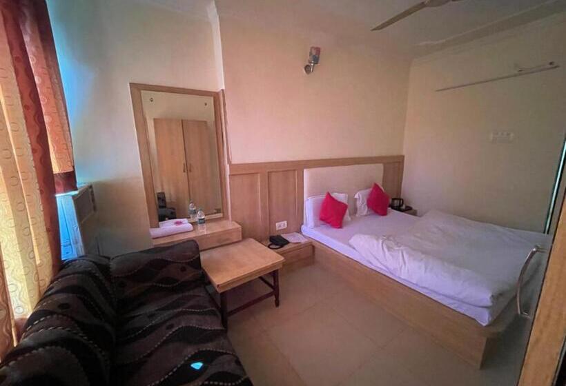 هتل Himgiri Pakki Daki