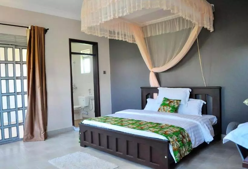 هتل Krim Holiday Resort