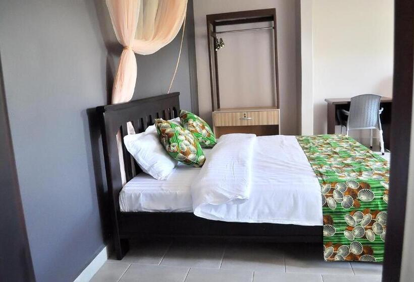 هتل Krim Holiday Resort