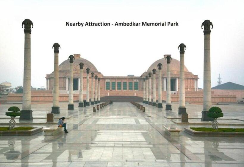 هتل Krishna Galaxy