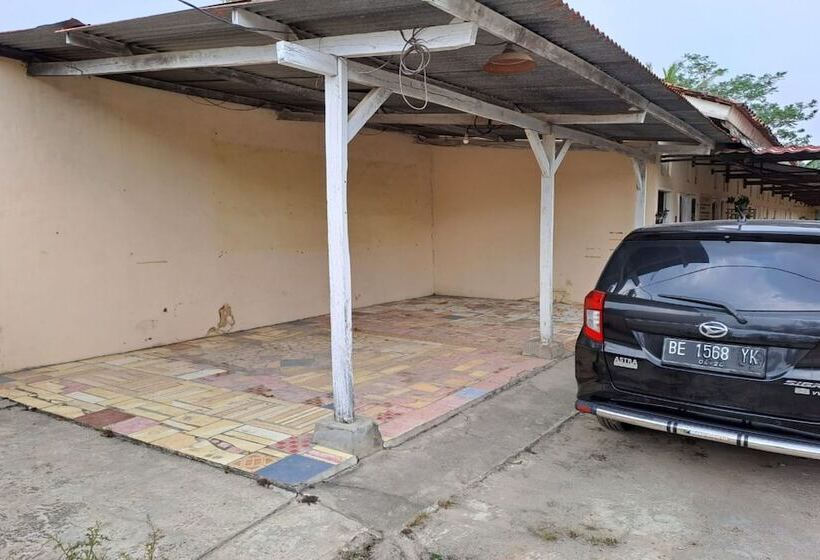 ホテル Oyo 93320 Venus Homestay Syariah