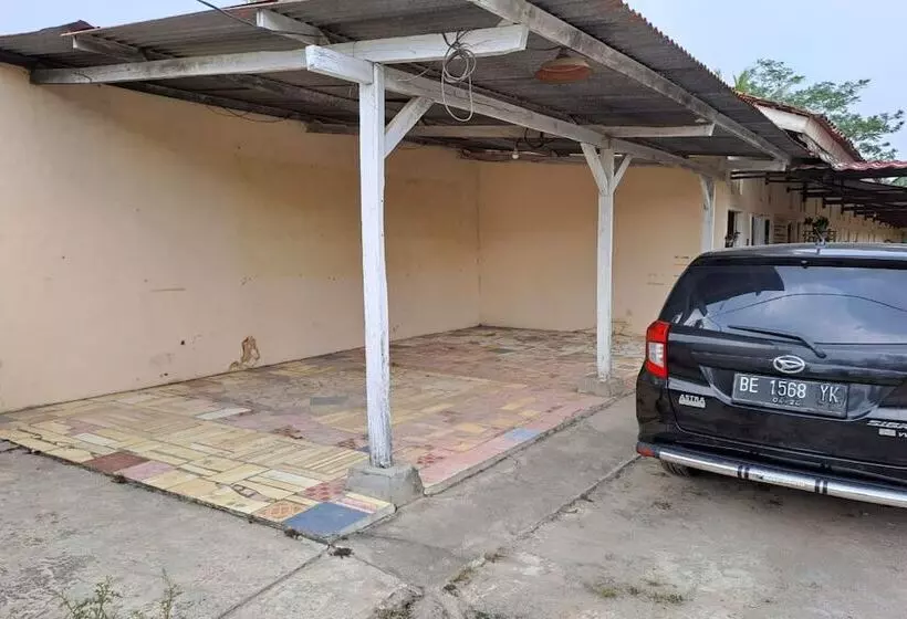 Hotelli Oyo 93320 Venus Homestay Syariah