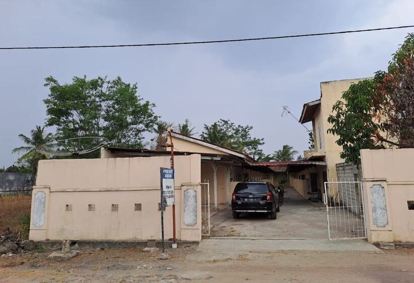 ホテル Oyo 93320 Venus Homestay Syariah