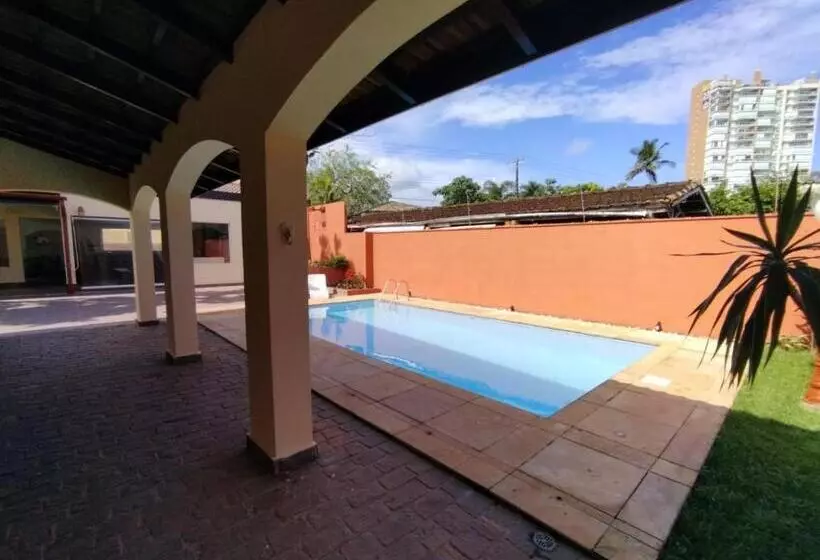 ホテル Pousada Jardim Da Enseada