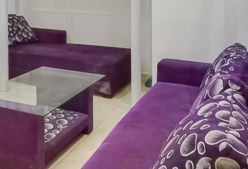 Hotelli Reddoorz At Jalan Pangkal Perjuangan Karawang