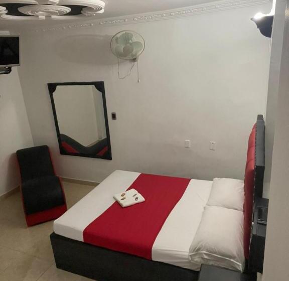 هتل Residencia Del Oriente