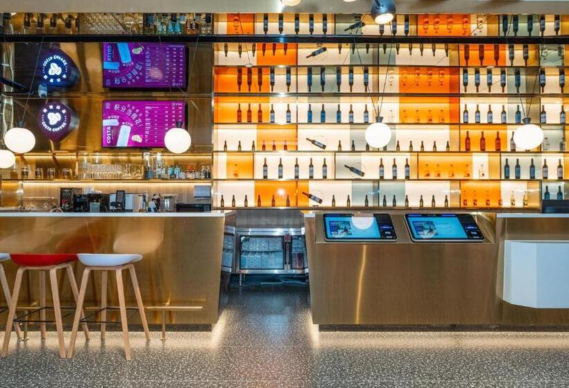 Ibis Styles Hotel 260m From Guangji Street Subway Station