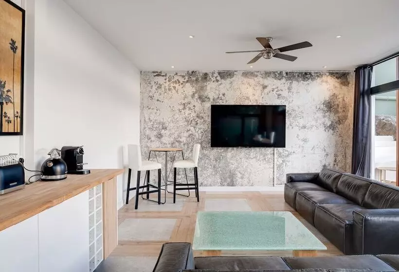 Le Moma By The Ocean