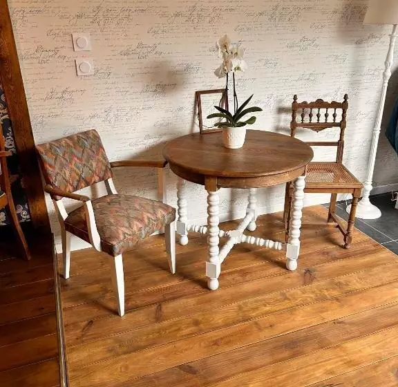 Majatalo La Grange Aux Hirondelles   Chambre Romantique