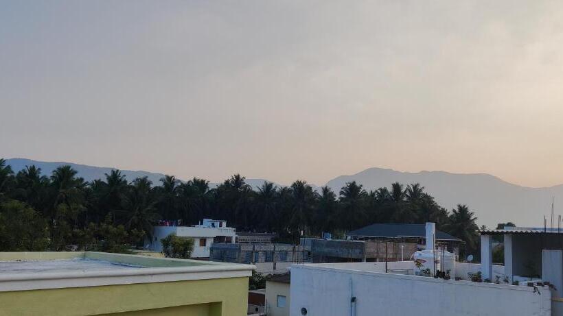 膳宿费 Millennium Town Homestay