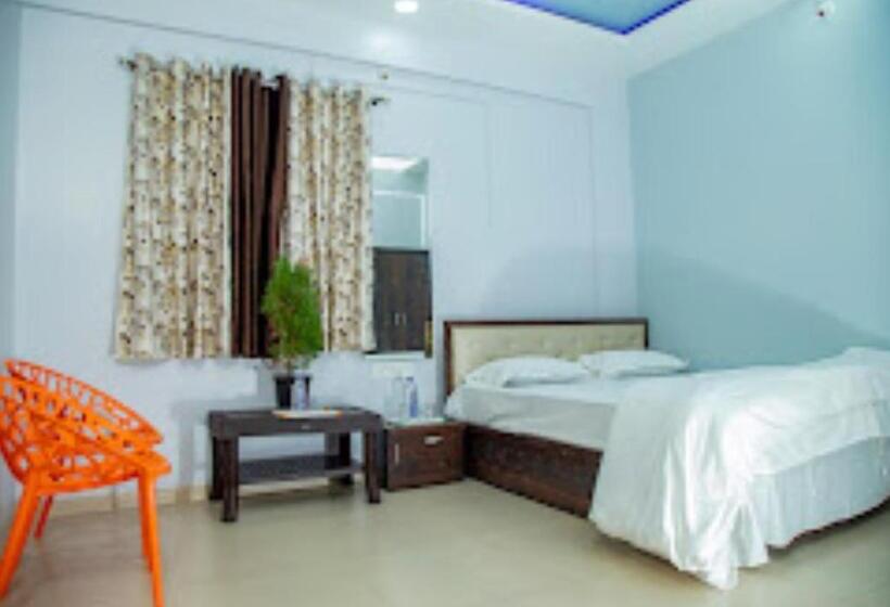 Raigad Srushti Beach Resort Nagaon