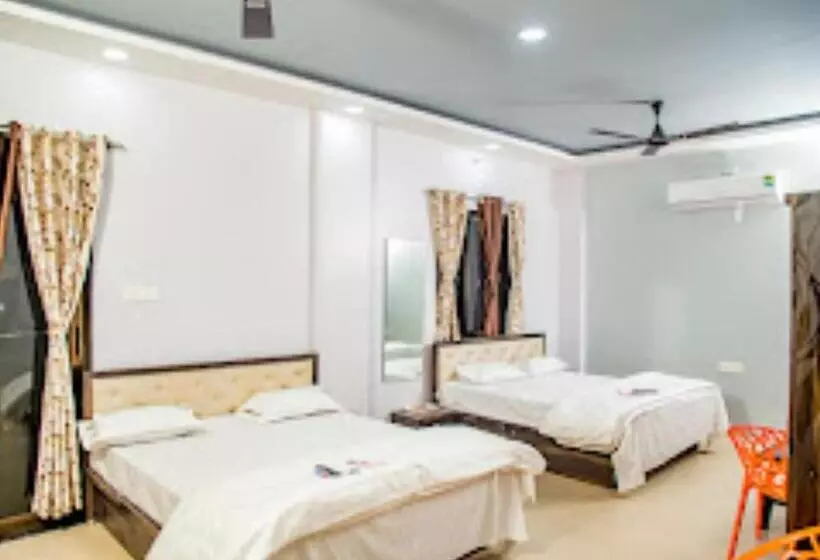 Raigad Srushti Beach Resort Nagaon