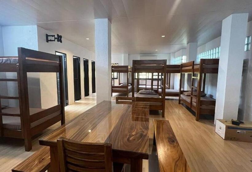 Resort Cd Natureview