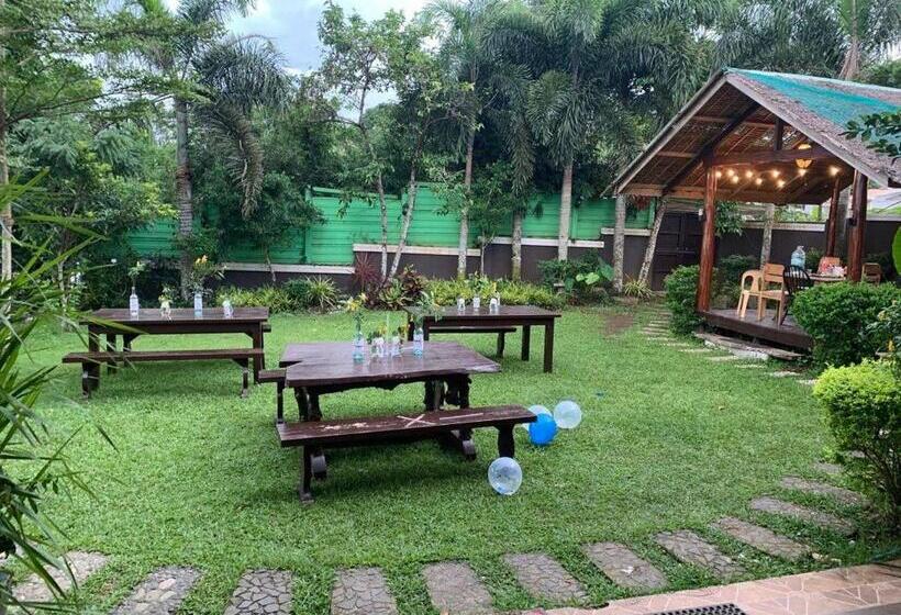 Resort Cd Natureview