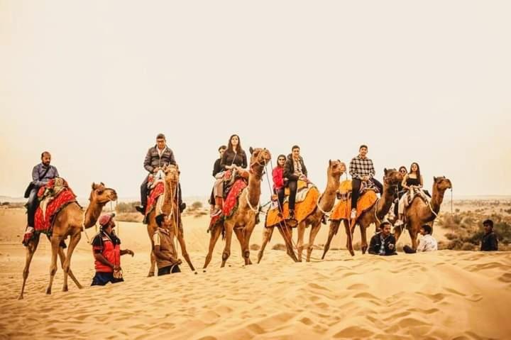 Resort Rising Star Desert Camp