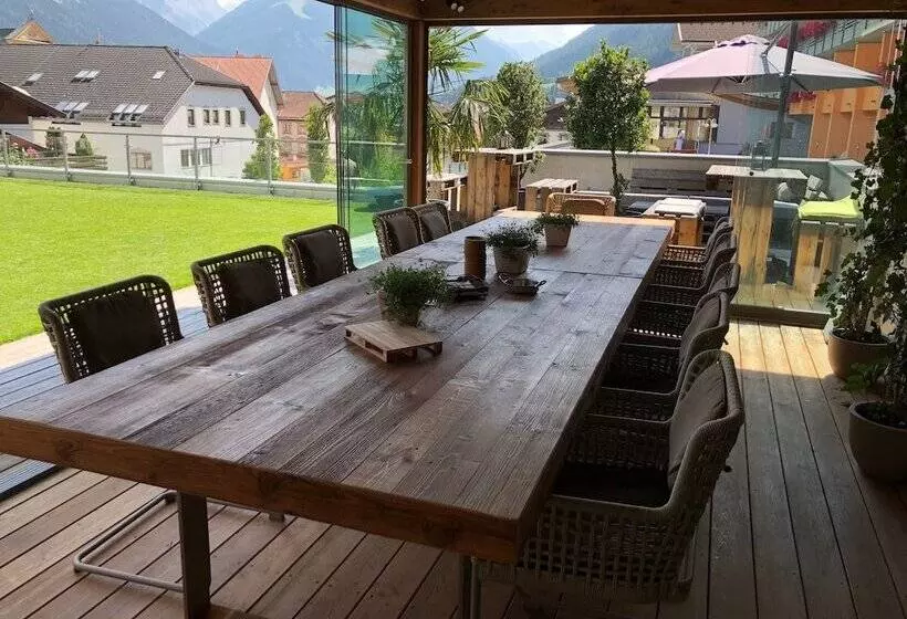 Aparthotel Krösbacher