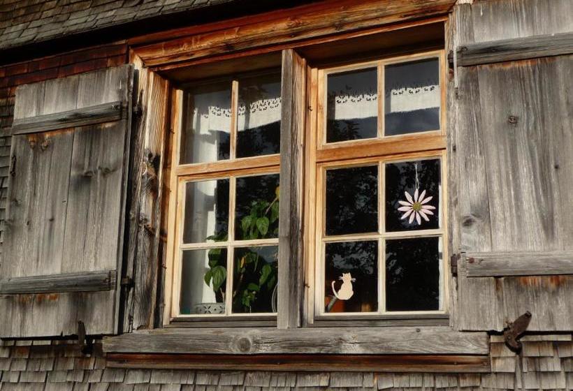 ホテル Dorfgasthof Adler