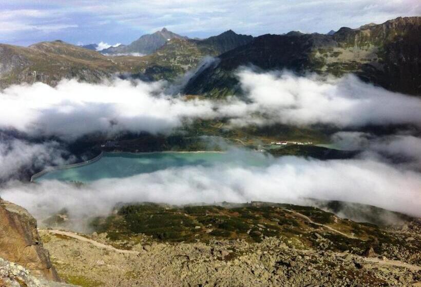 فندق Apart Garni Lais