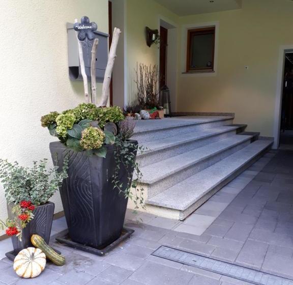 ホテル Apart Larcher