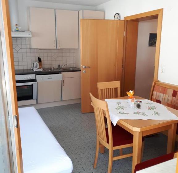 ホテル Apart Larcher