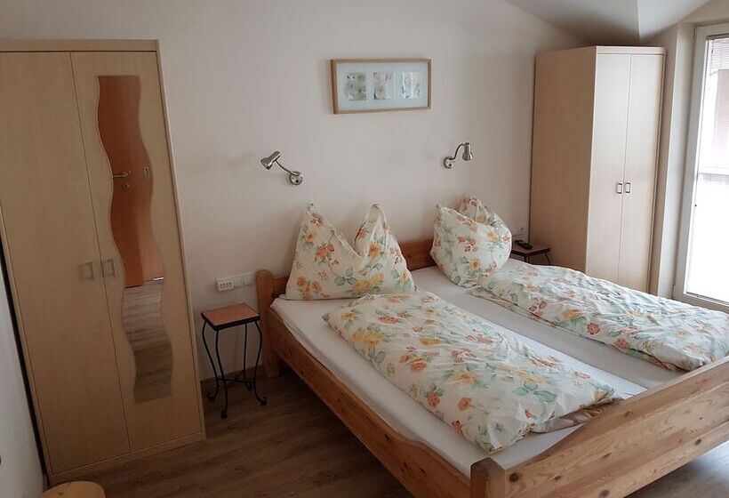 酒店 Das Taubenhaus