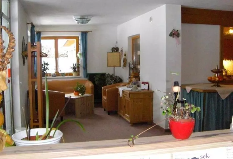 ホテル Ferienhäuser Thalbach