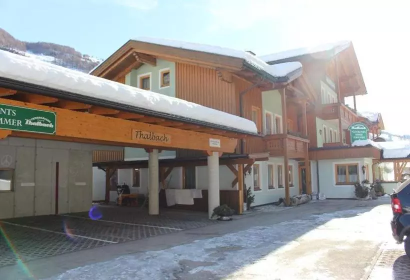ホテル Ferienhäuser Thalbach