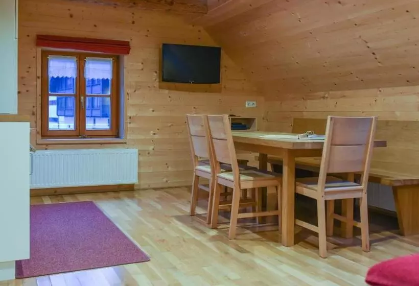 ホテル Ferienwohnung Bischof