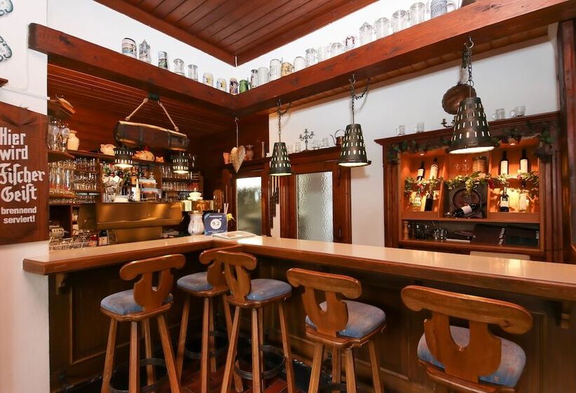 ホテル Forellenstube