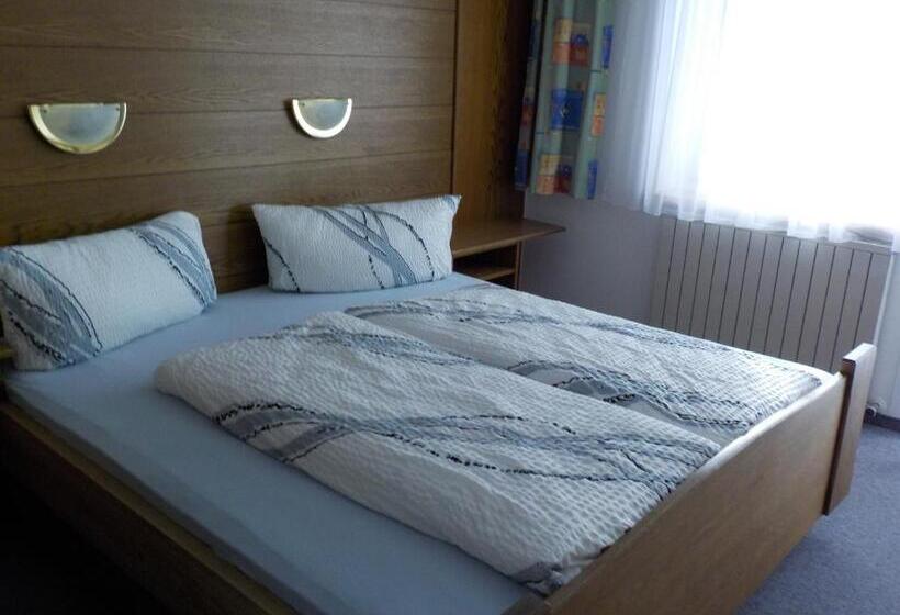 בית מלון כפרי Gästehaus Kuen