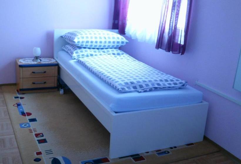 בית מלון כפרי Gästehaus Maria