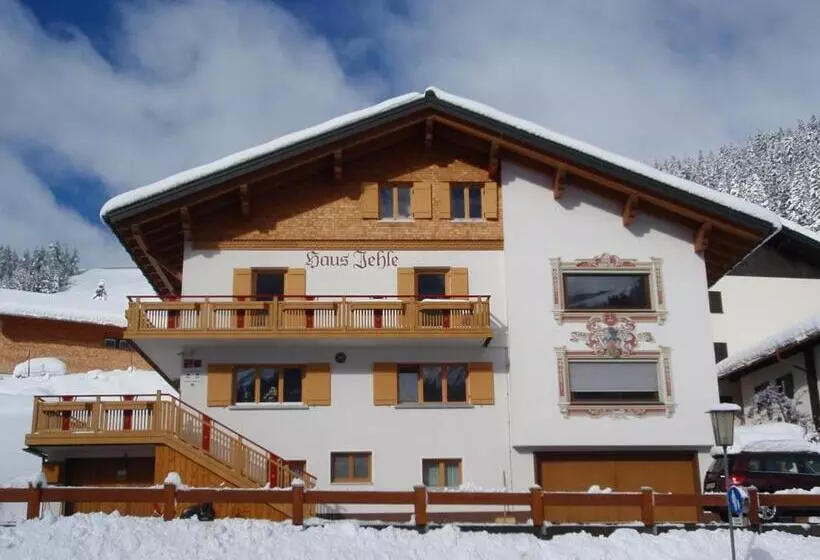 هتل Haus Jehle