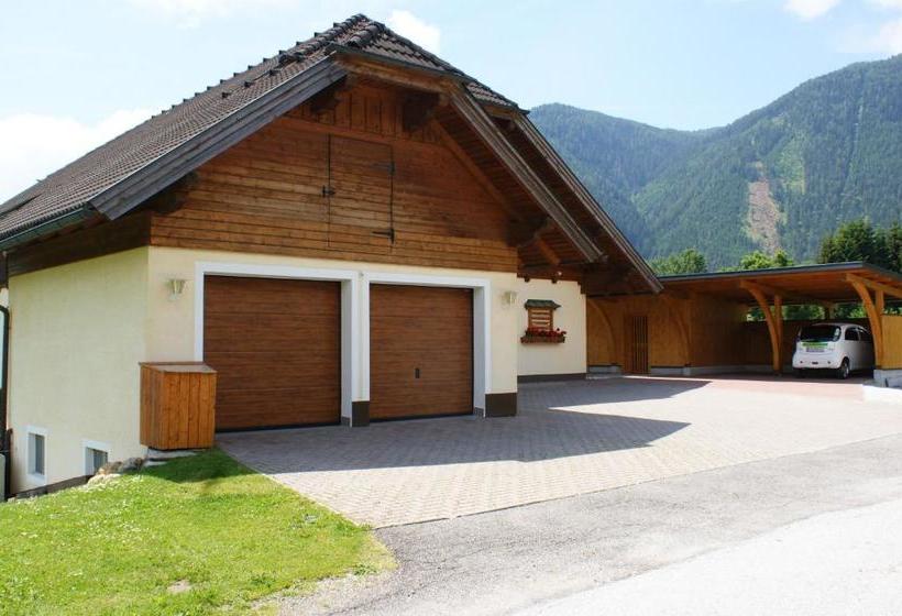 ホテル Landhaus Graggaber