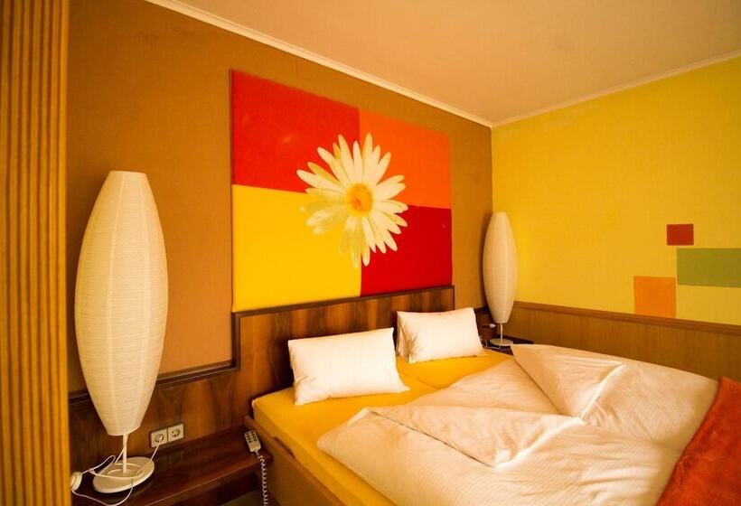 Отель Malerwinkl Restaurant + Kunst