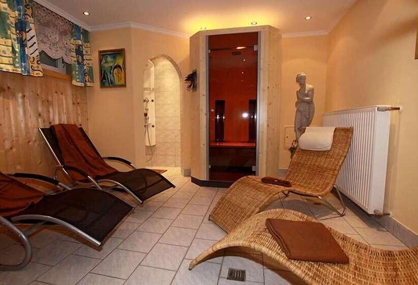 호텔 Pension Edelweiss