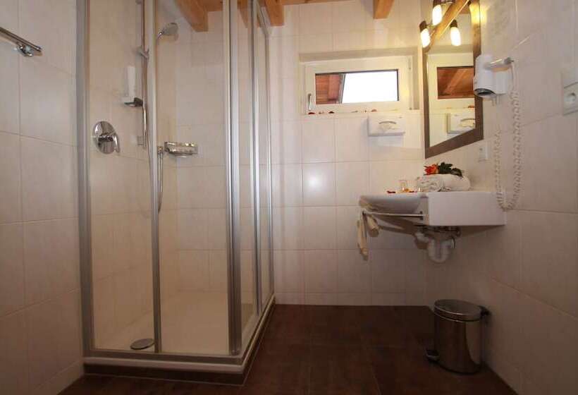 호텔 Pension Edelweiss