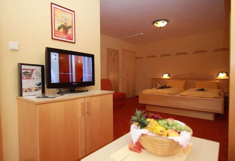 호텔 Pension Edelweiss