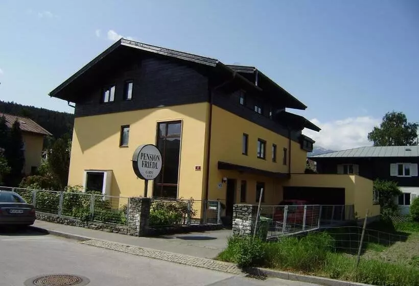 ホテル Pension Friedl
