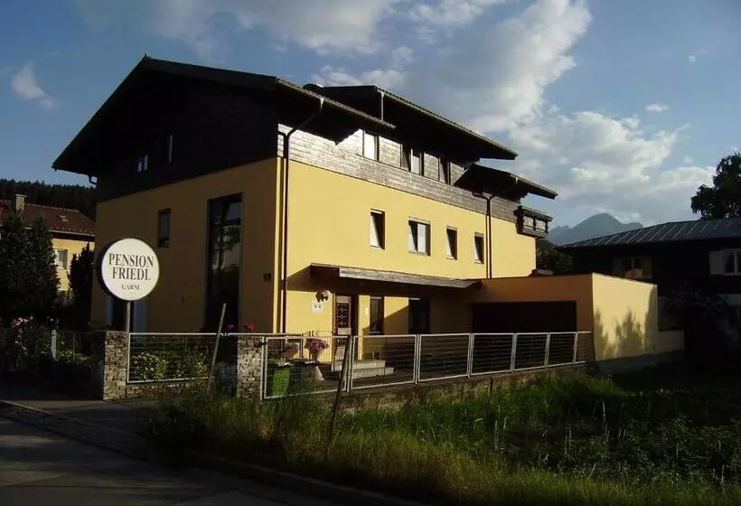 ホテル Pension Friedl