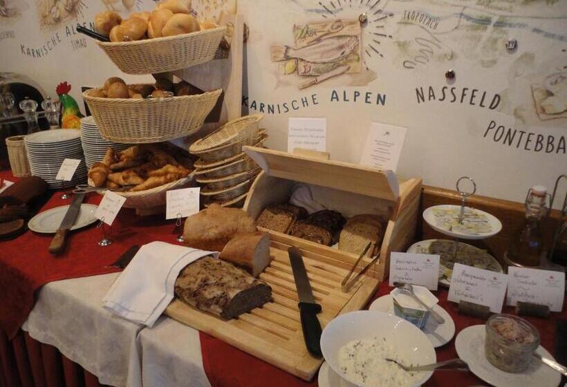 酒店 Schloss Lerchenhof