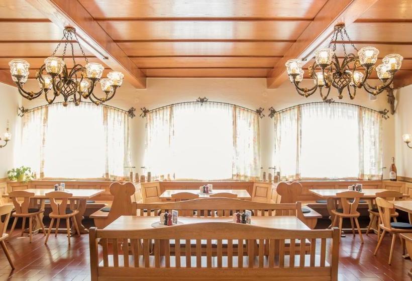 Hotelli Schnaitl Braugasthof  Garni B&b